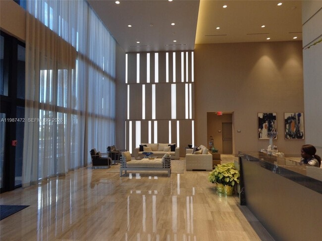 Building Photo - 5300 Paseo Blvd