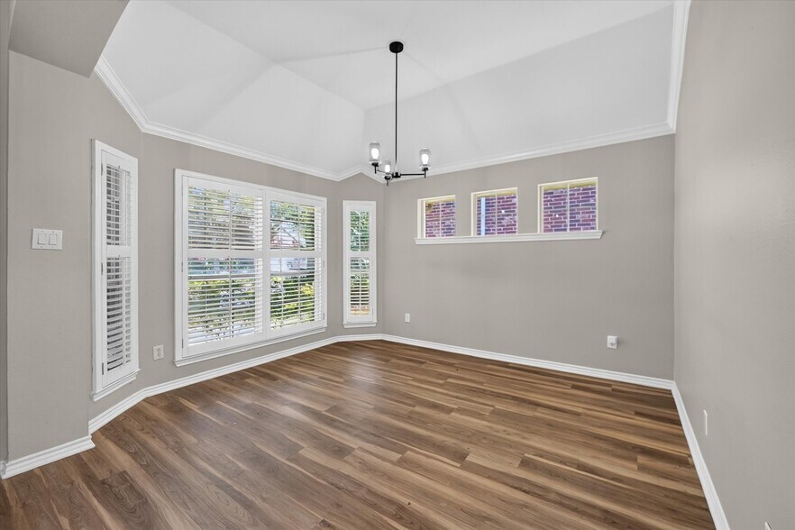 Building Photo - 2503 Windgate Ln
