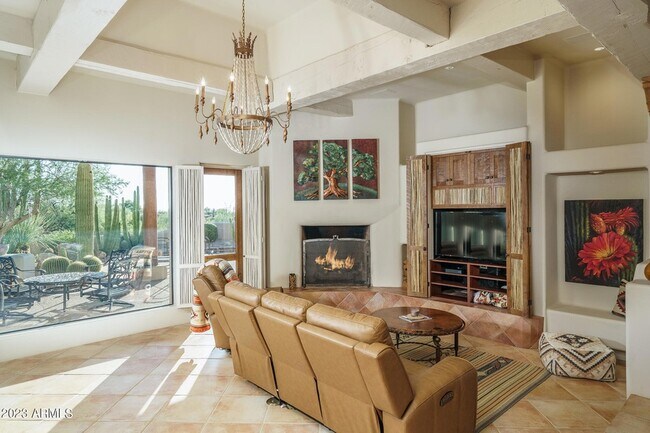 Building Photo - 8601 E Carefree Dr