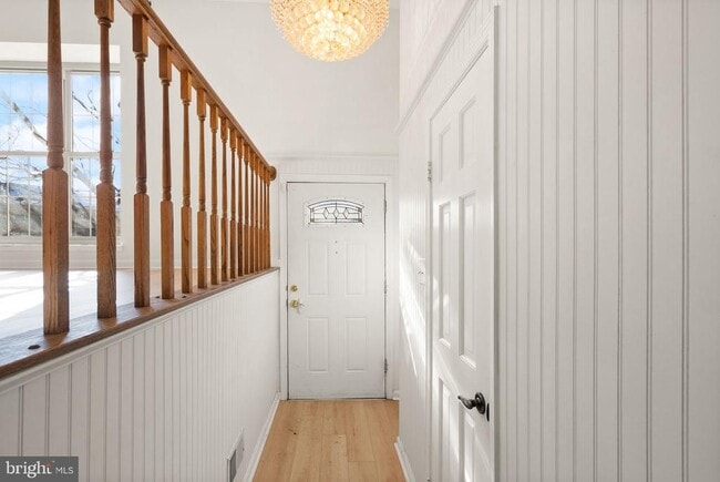 Building Photo - 7829 Mt Woodley Pl