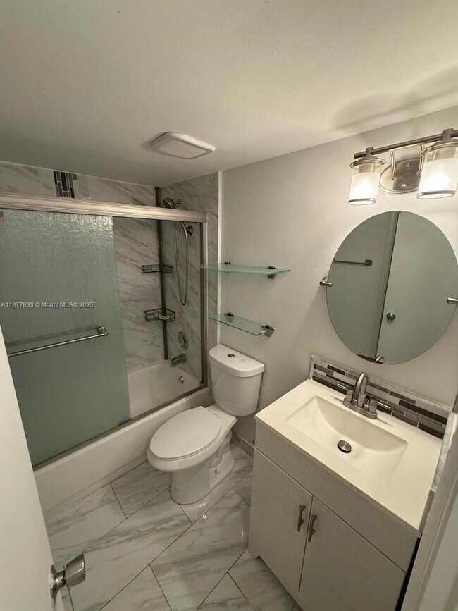 Building Photo - 3396 Foxcroft Rd