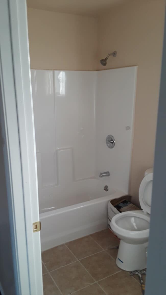 Building Photo - 5443 11th Ave