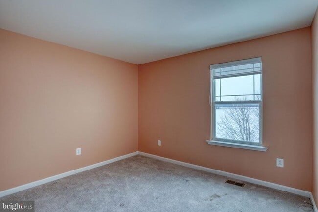 Building Photo - 101 Beaufort Ct