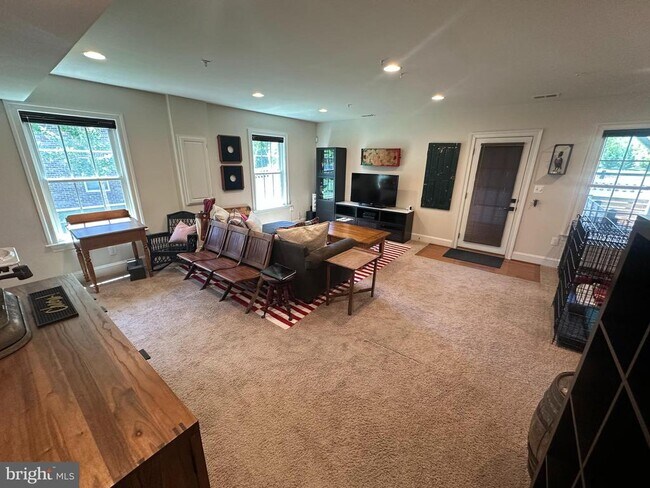 Building Photo - 15701 Tibberton Terrace