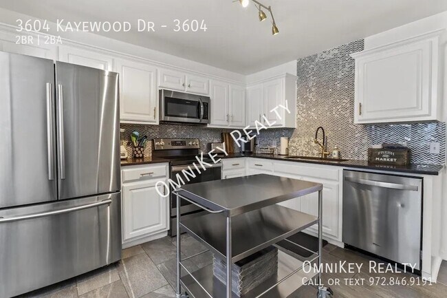 Building Photo - 3604 Kayewood St