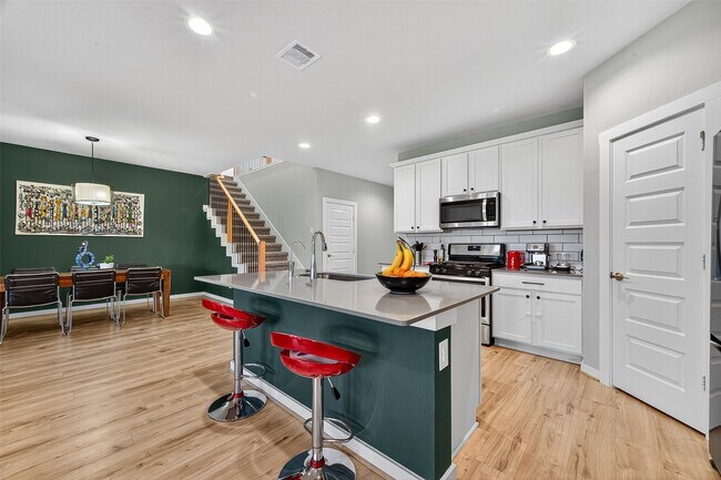 Building Photo - 29418 Sydney Stone Ln