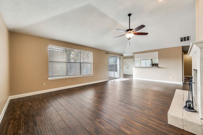 Building Photo - Beautifully Updated Home in Prime Coppell Location - Zoned to Top-Rated Schools!