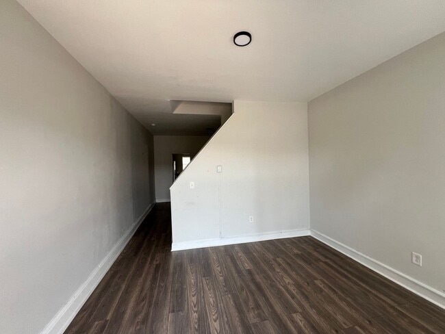 Building Photo - 169-183 S Washington Street