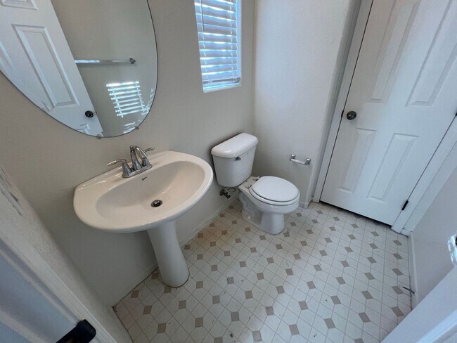 Building Photo - 4289 S Sugar Dr