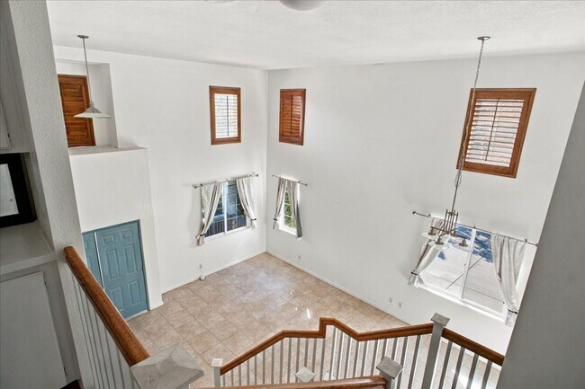 Building Photo - 40067 Villa Moura Dr