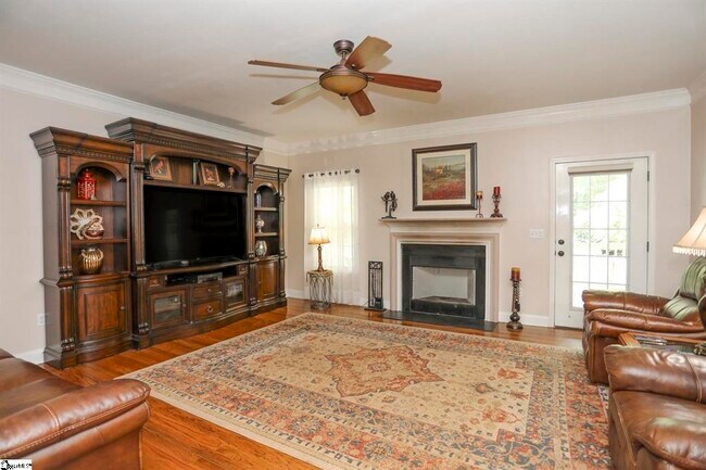 Building Photo - 441 Liberty Hwy