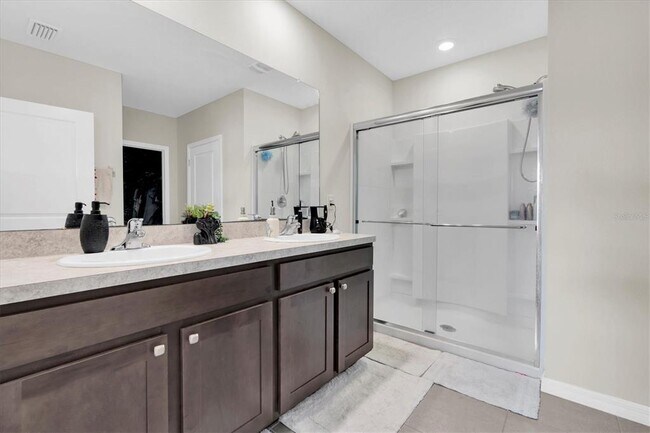 Building Photo - 2780 Garden Plum Pl