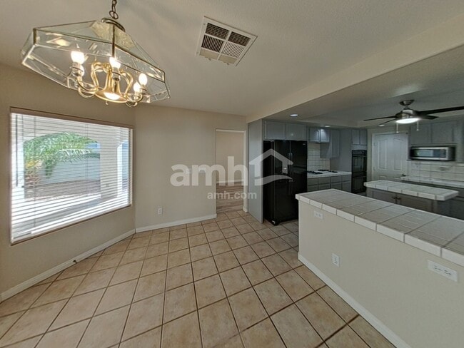 Building Photo - 2696 Pala Dura Dr