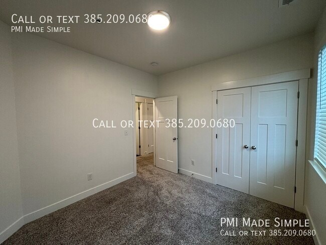 Building Photo - 1985 N 3330 W