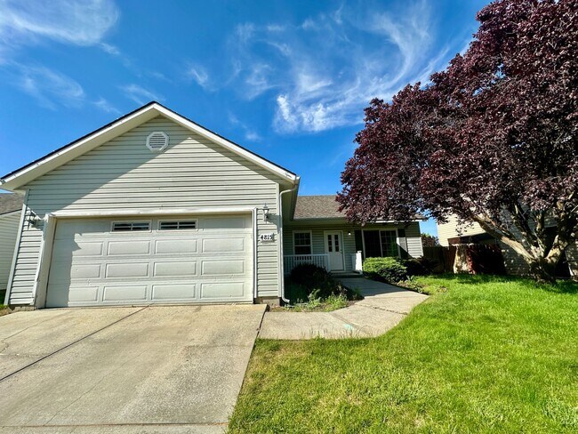 Building Photo - 3 bedroom ranch style home- Newly Renovated!!