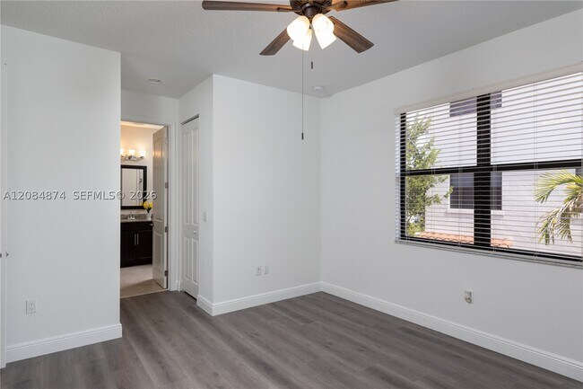 Building Photo - 20981 NW 1st Dr