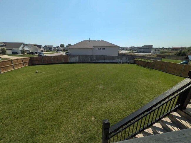 Building Photo - 1217 W Kimberlite Ct
