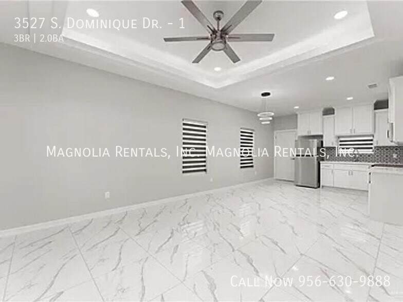 Building Photo - 3527 S Dominique Dr