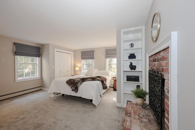 Building Photo - 265 Boulder Dr