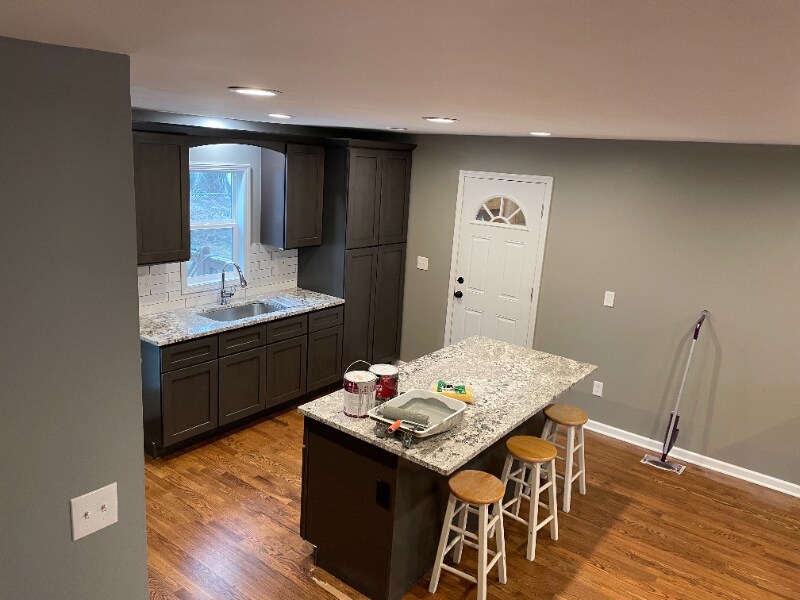 Building Photo - 9914 England Dr