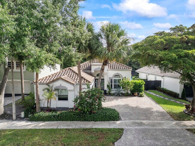 Building Photo - 6755 NW 75th Pl