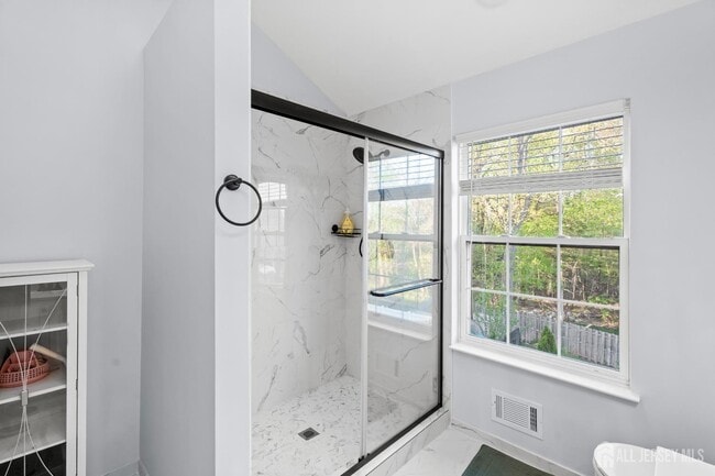 Building Photo - 54 Magellan Way