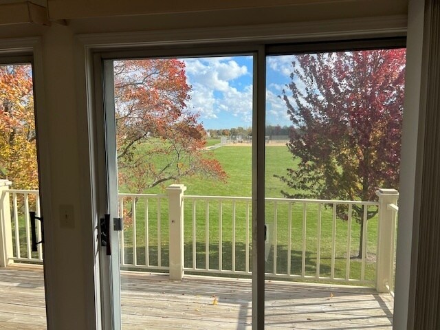 Building Photo - 307 Glasgow Ln