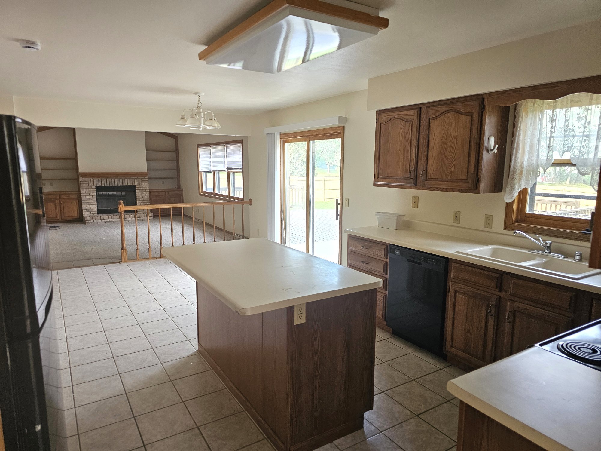 kitchen - 2912 Ivanhoe Gln