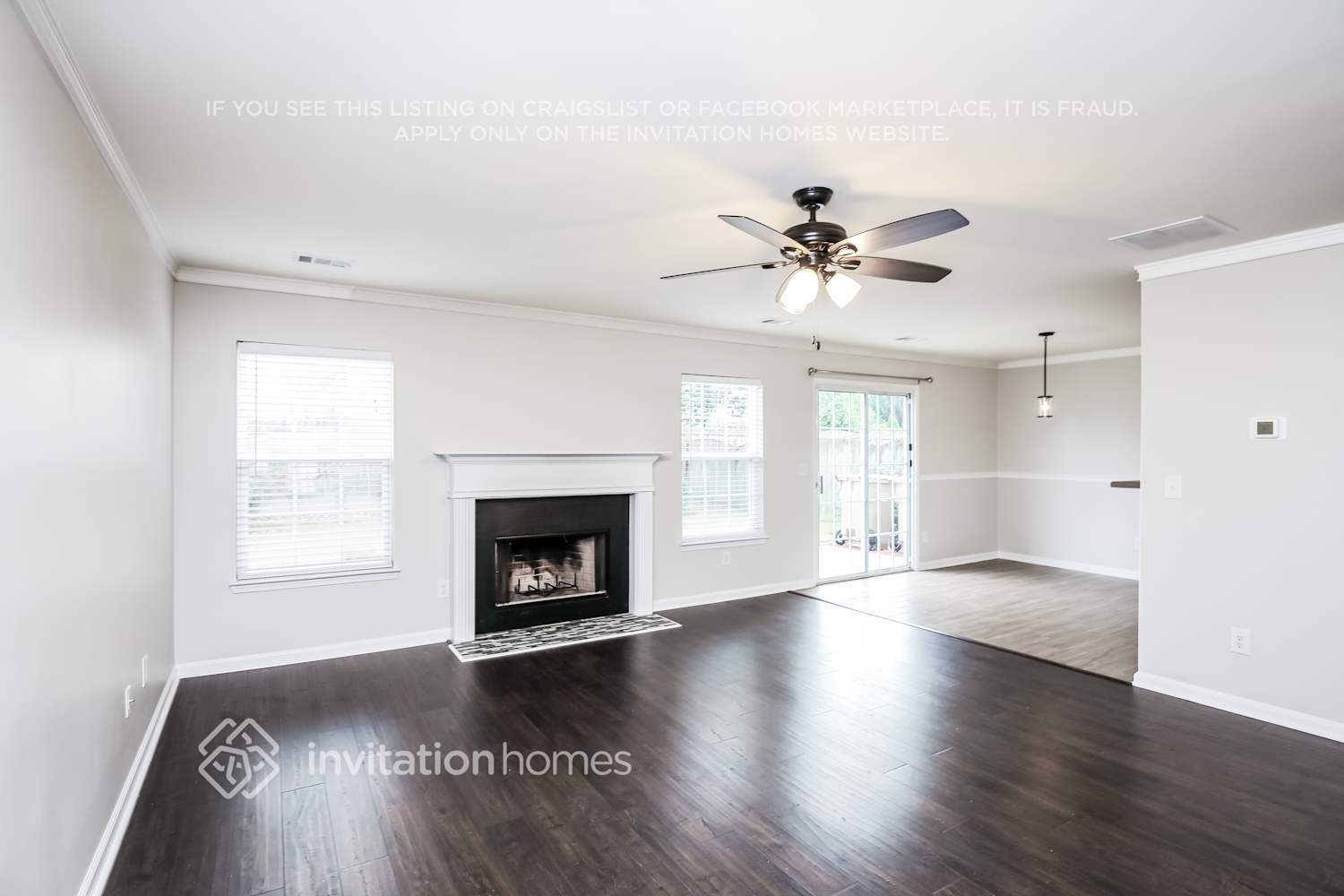 Building Photo - 2820 Englewood Dr