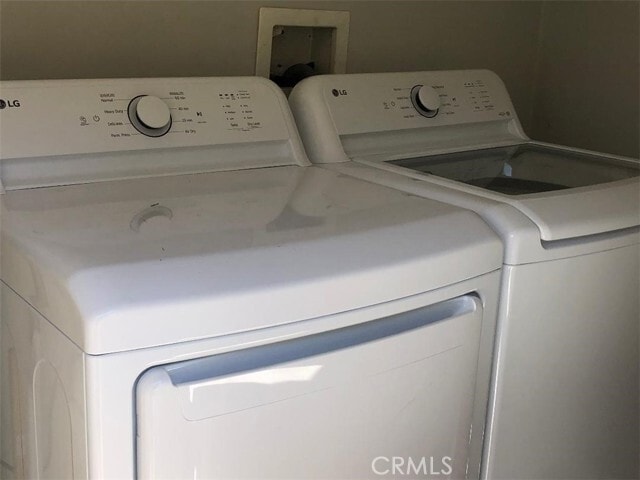 Building Photo - 1866 N Ave 56