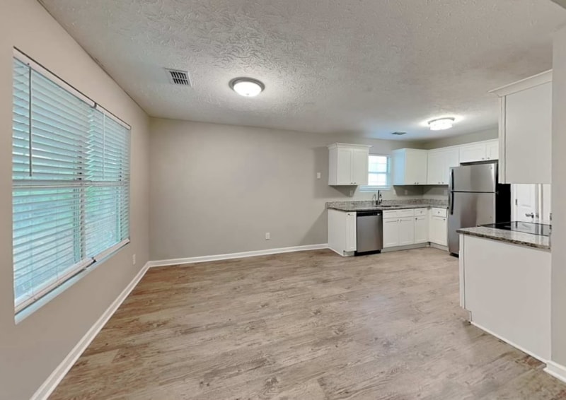 Building Photo - 6453 Alford Way