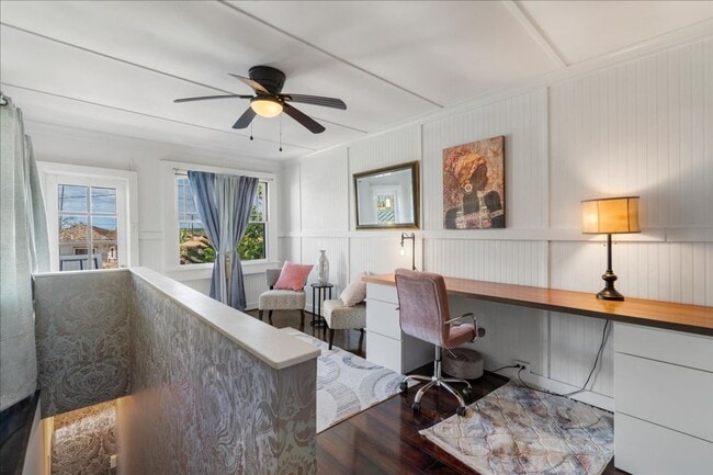 Building Photo - Fully Furnished 2-Bedroom + Loft & Serene ...