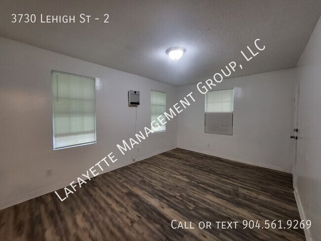 Building Photo - 3730 Lehigh St