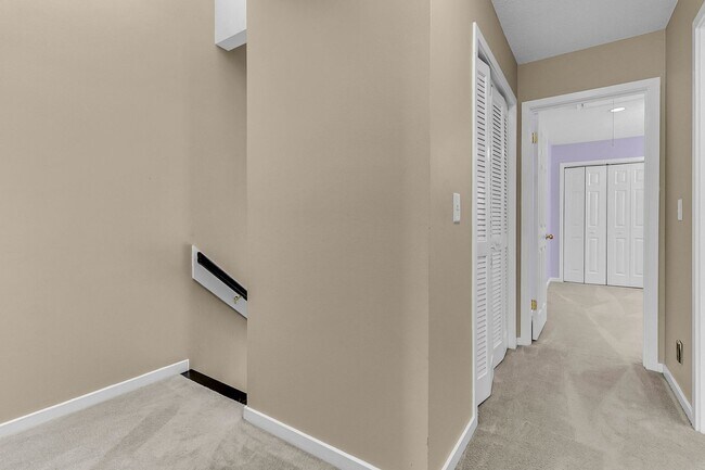 Building Photo - Pond View 3 Bedroom, 2 Bath Home in Ashley...