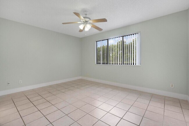 Building Photo - 9166 W Atlantic Blvd