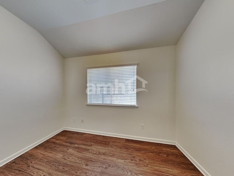 Building Photo - 4910 Monarch Meadow Ln