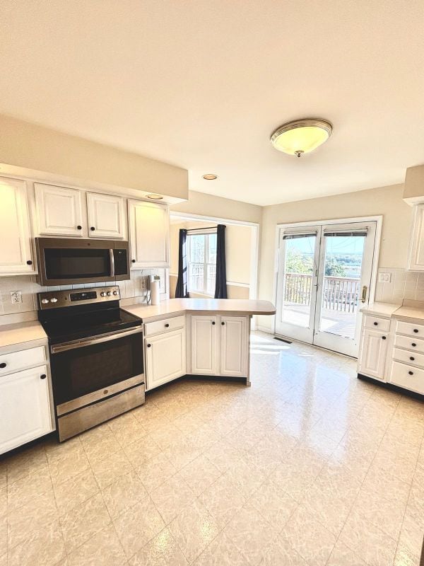 Building Photo - 15 Lenox Ct