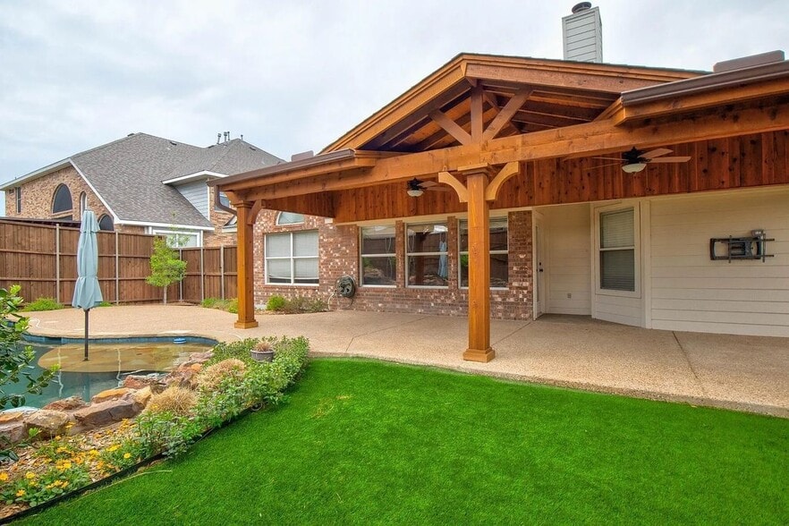 Building Photo - 5628 Rickshaw Ln