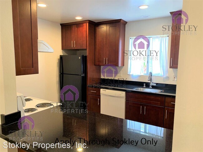 Building Photo - 2 br, 2 bath House - 1965 Ascot Drive #4