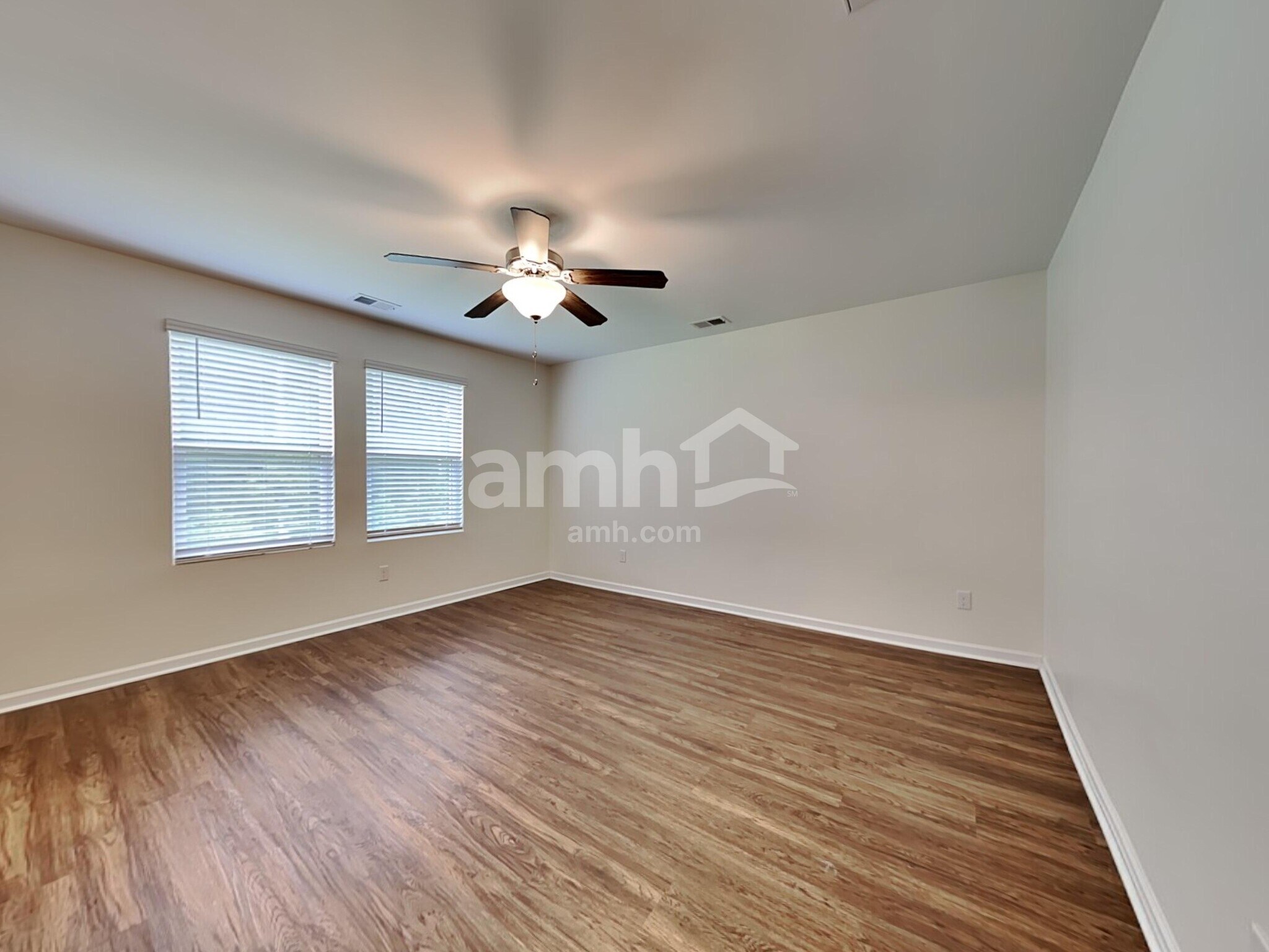 Building Photo - 174 Orion Way