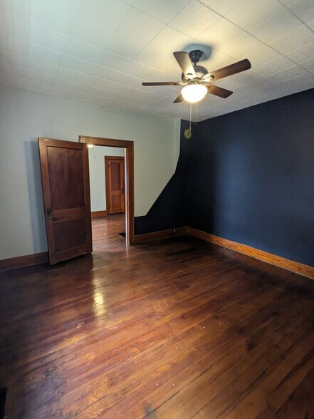 1 Bedroom - 214 W 10th Ave