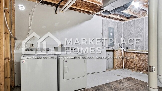 Building Photo - 4648 Quaker Hill Dr SE