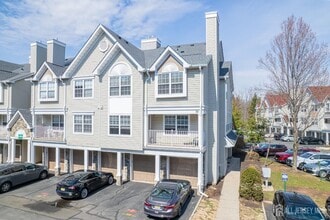 Building Photo - 55 Guisborough Way