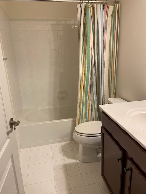 Building Photo - 42340 Abney Wood Dr