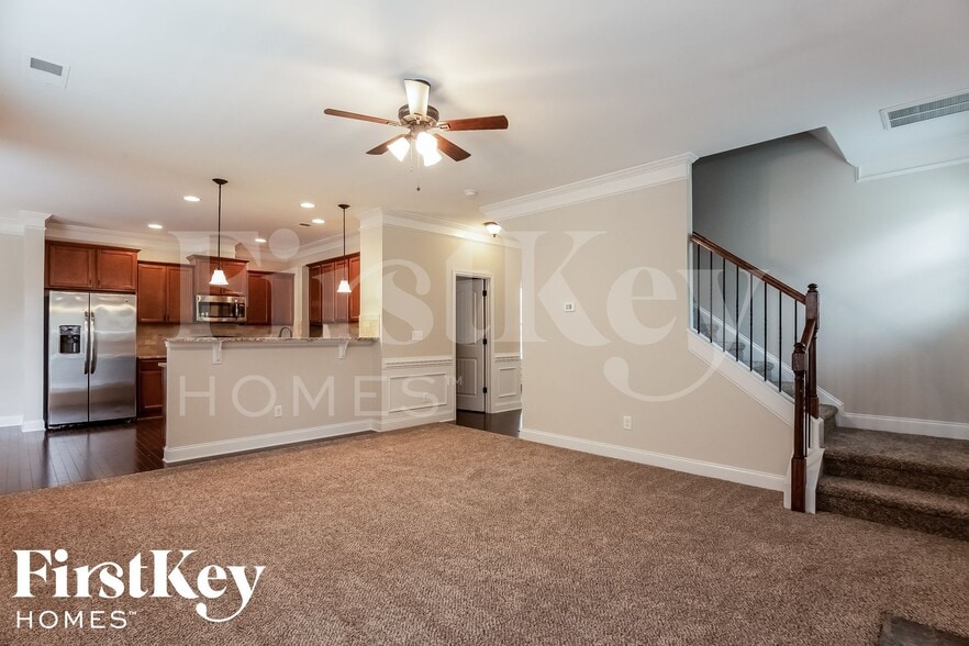 Building Photo - 5631 Mcdowell Run Dr