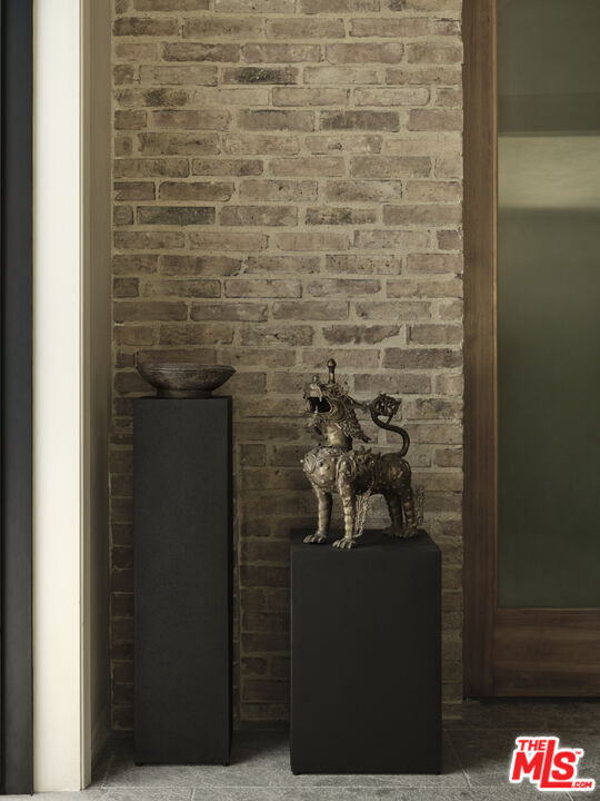 Building Photo - 10420 Lisbon Ln