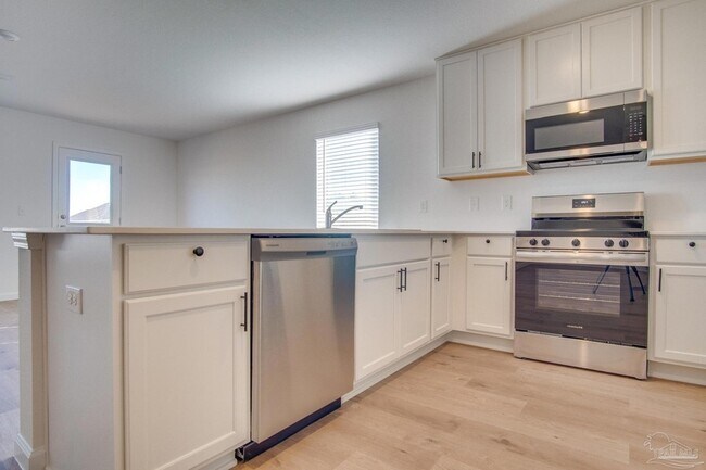 Building Photo - 4756 Eagles Rdg Rd