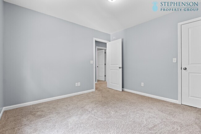 Building Photo - 1186 Triple Crown Ct