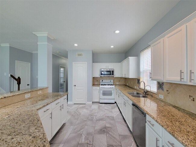 Building Photo - 7506 Boxwood Ridge Ln