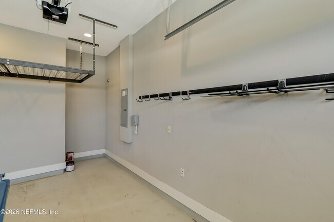 Building Photo - 50 Silver Sage Ln